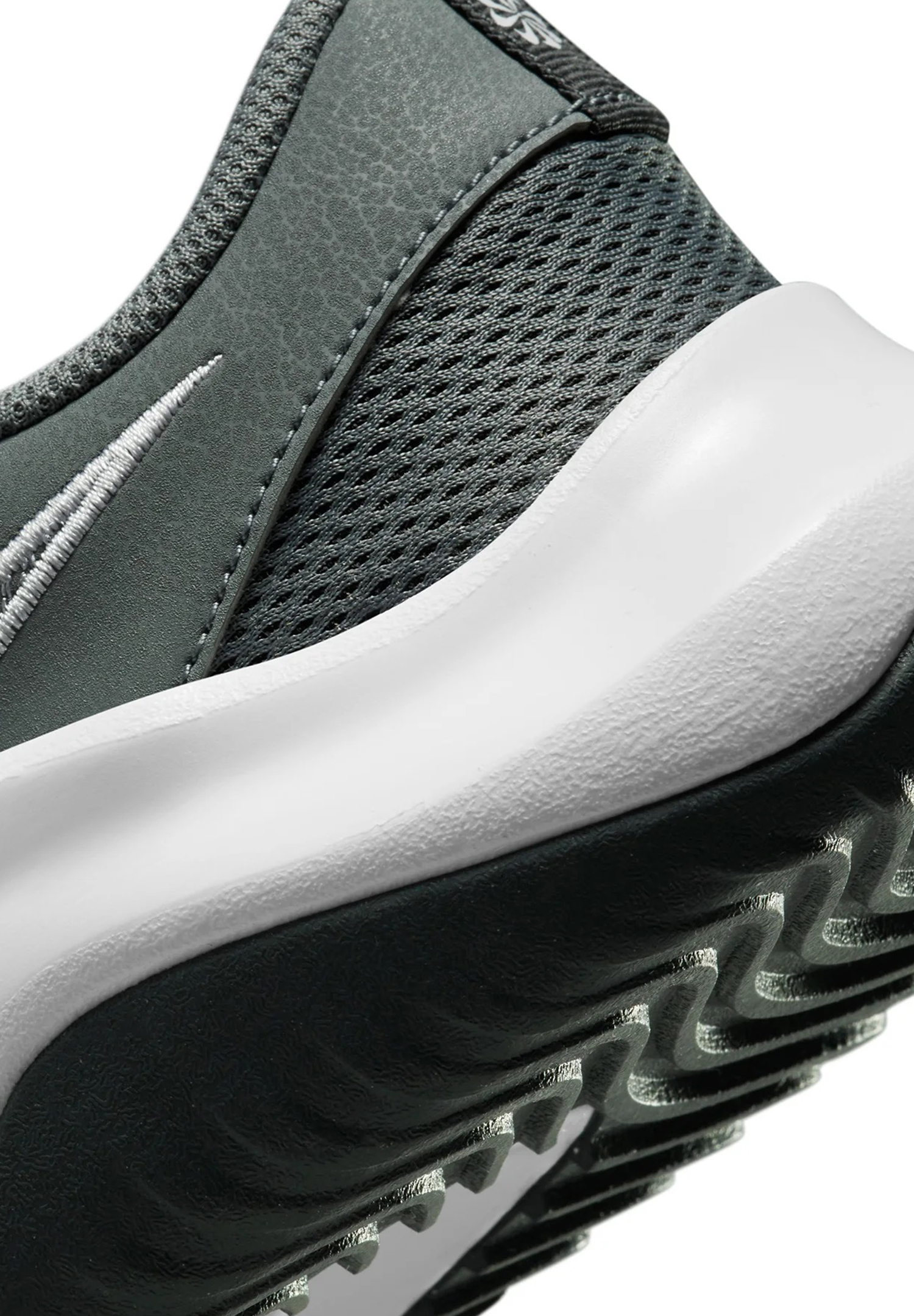 Nike Legend Essential 3 NN Laufschuhe Herren Sneaker Sportschuhe DM1120 grau 